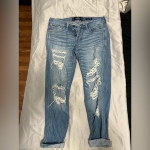 Low rise boyfriend jeans